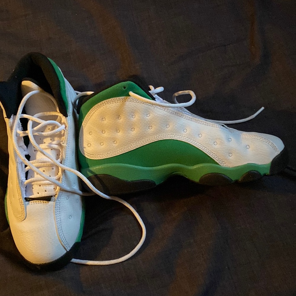 Girls green and white Air Jordan size 3